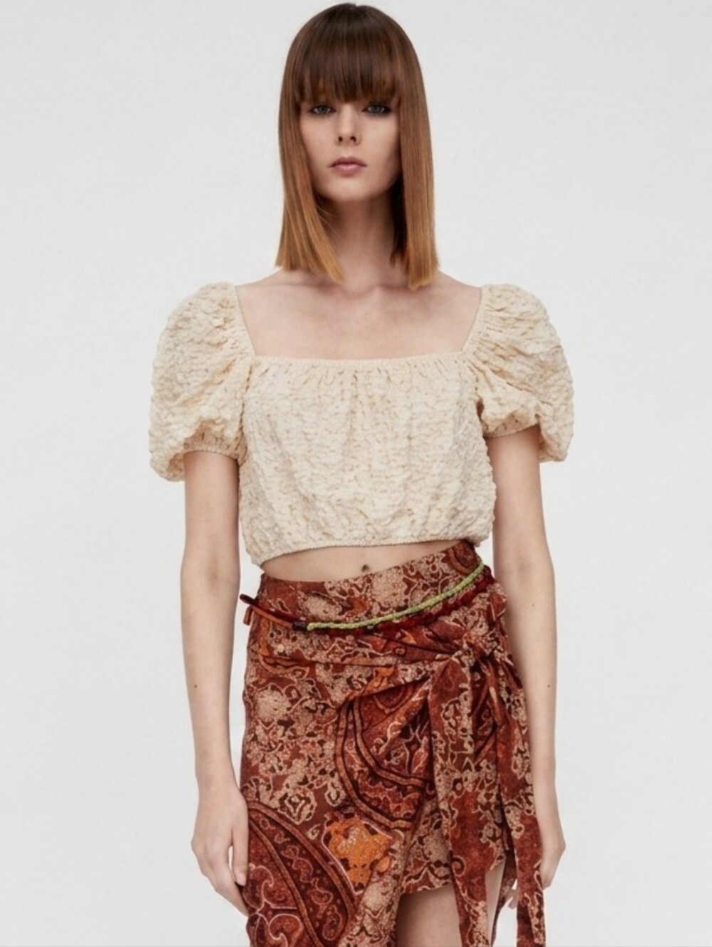 ZARA Textured Ecru Puff Sleeve Square Neck Crop Top Beige Size Large